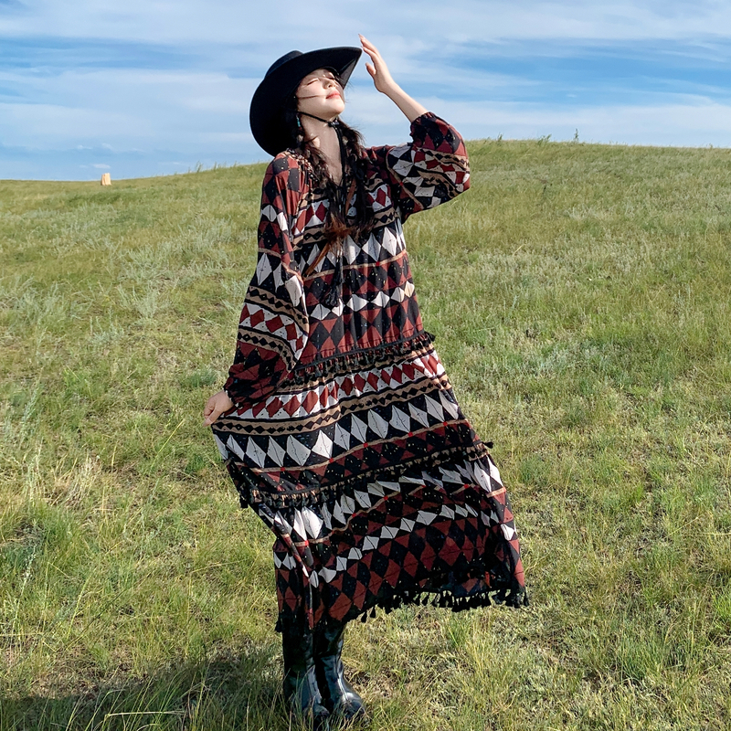 波西米亚印花连衣裙女2025秋季新款文艺复古度假风马甲长裙两件套,女装套装/套裙,2C120