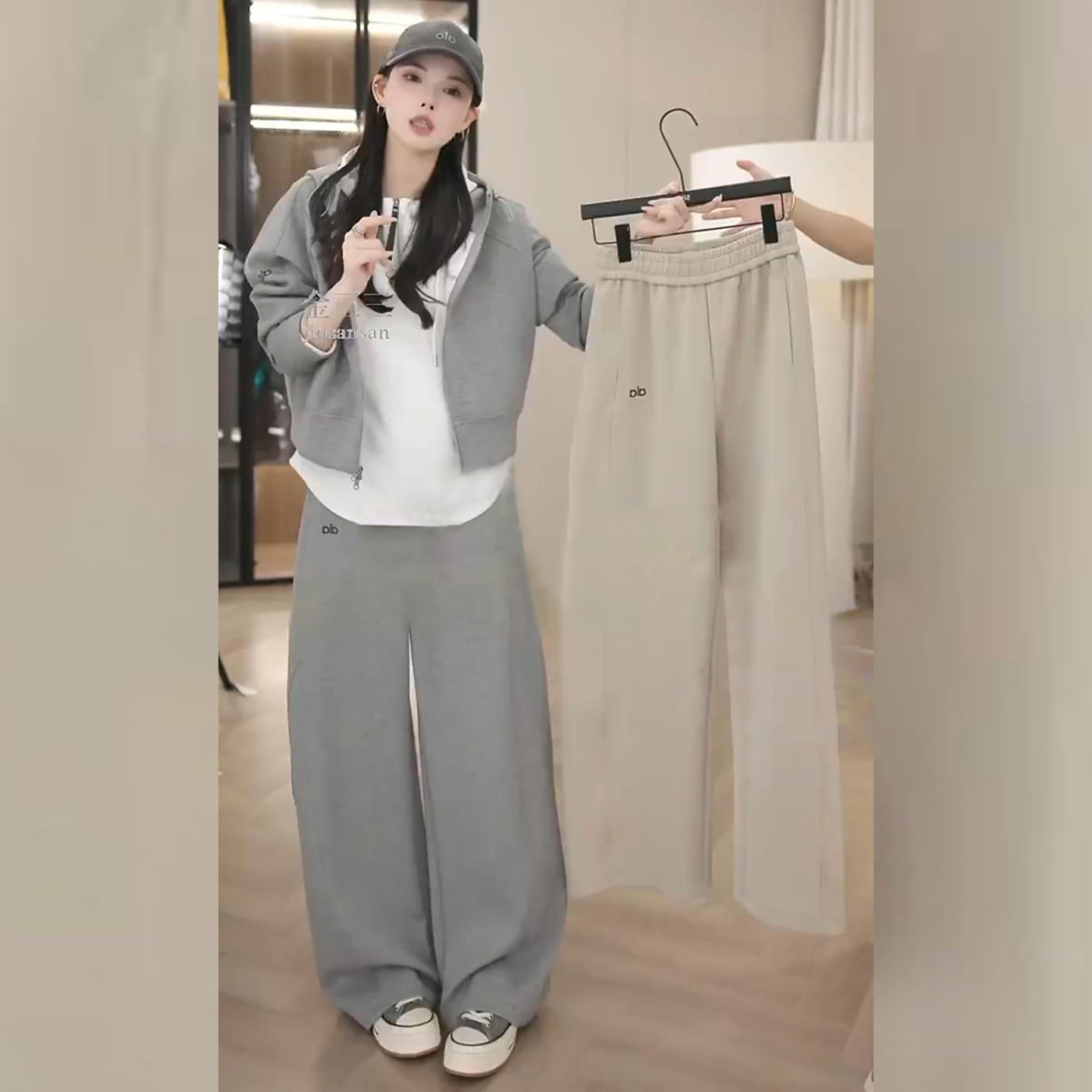 高级感时尚休闲套装女秋季纯色连帽卫衣内搭白色背心阔腿裤三件套,女装套装/套裙,2C310