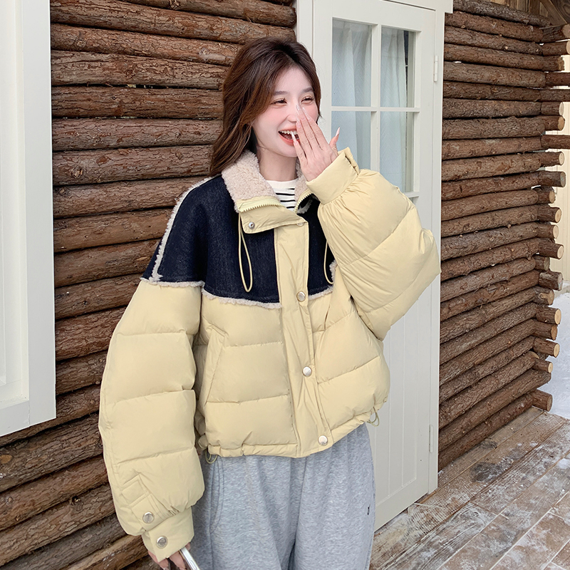 羊羔毛拼接牛仔黄色羽绒服女冬季新款小个子时尚洋气90白鸭绒外套图片