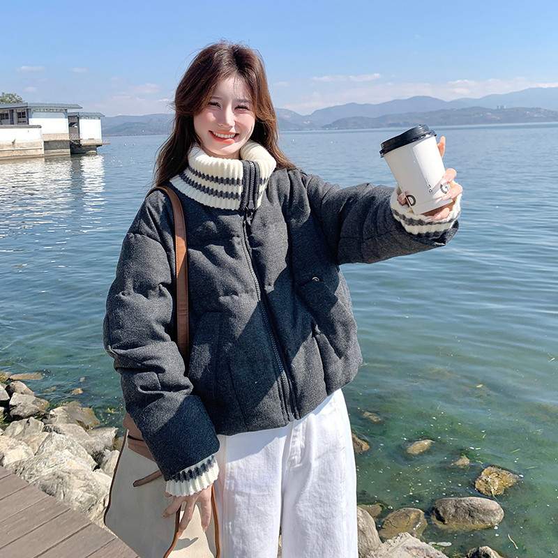 针织领拼接灰色羽绒服女冬季新款小个子短款面包服加厚90白鸭绒图片