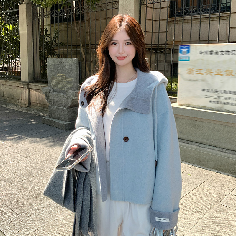 浅蓝色连帽短款双面羊绒大衣女秋冬新款韩系学院风小个子毛呢外套,女装毛呢外套,2D080