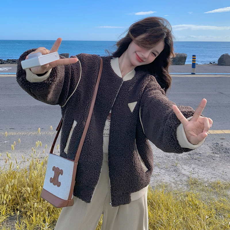 咖色棒球服羊羔毛外套女冬季2025新款韩系炸街爆款加厚摇粒绒棉衣图片