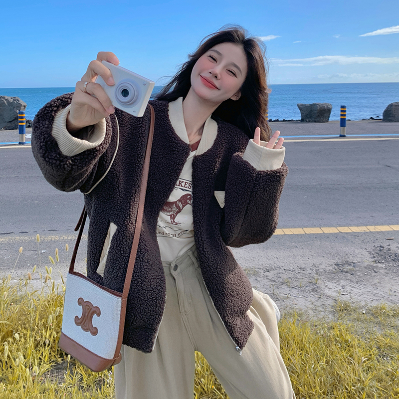咖色棒球服羊羔毛外套女冬季2025新款韩系炸街爆款加厚摇粒绒棉衣图片