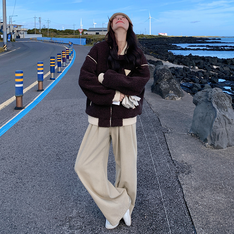 咖色棒球服羊羔毛外套女冬季2025新款韩系炸街爆款加厚摇粒绒棉衣图片
