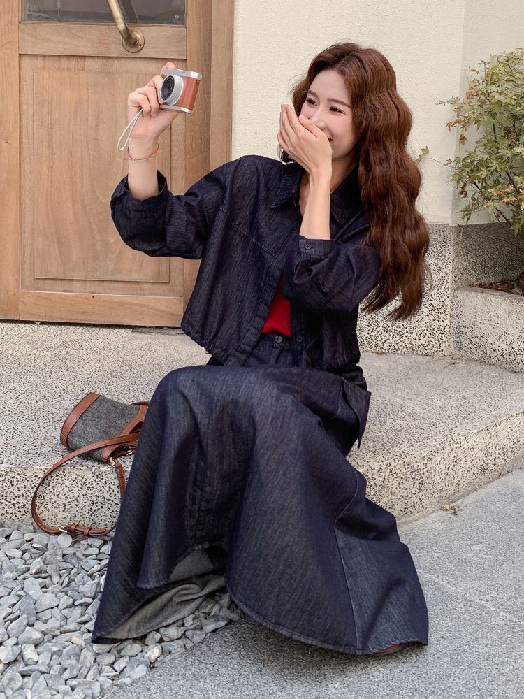 蓝色牛仔衬衫半身裙套装女春秋季2025新款松弛感巨好看两件套超火,女装套装/套裙,2D013