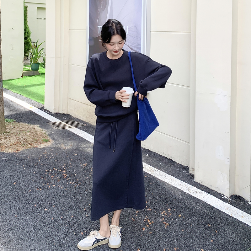 韩版宽松休闲减龄套装女2025年春秋季新款高级感显瘦卫衣裙两件套图片