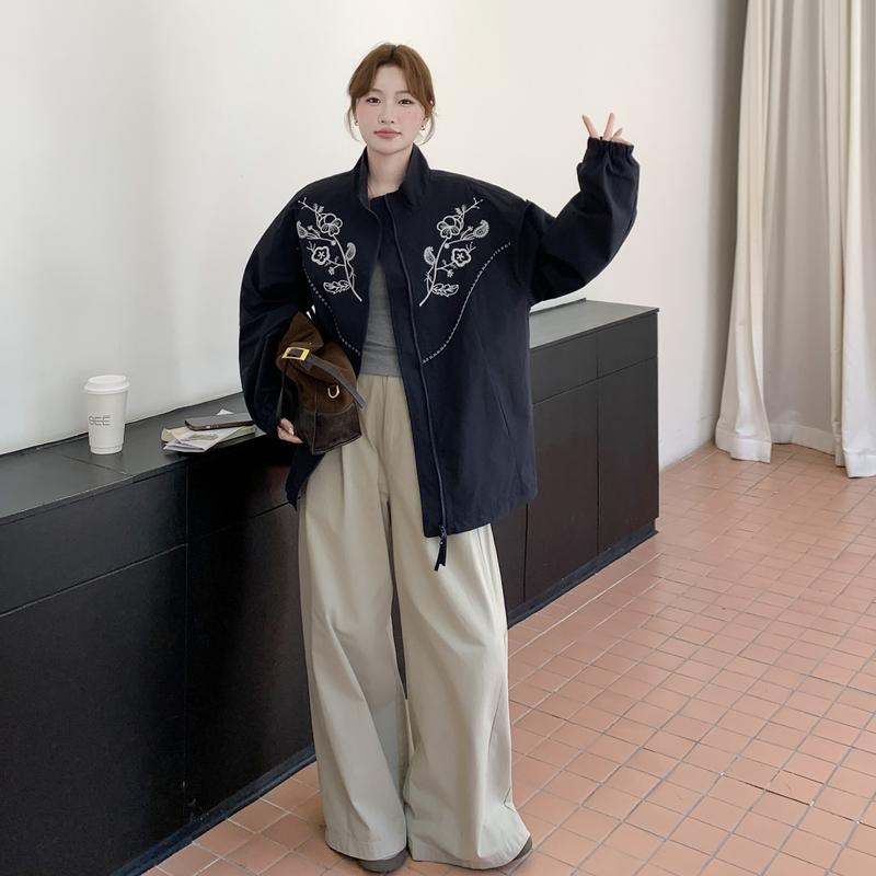 刺绣碎花立领休闲黑色显瘦外套女春秋2025新款巨好看流行爆款上衣图片