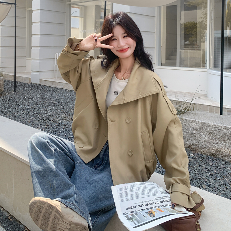 卡其色双排扣短款风衣外套女2025秋季韩版宽松独特漂亮小个子大衣,女装风衣,2D013