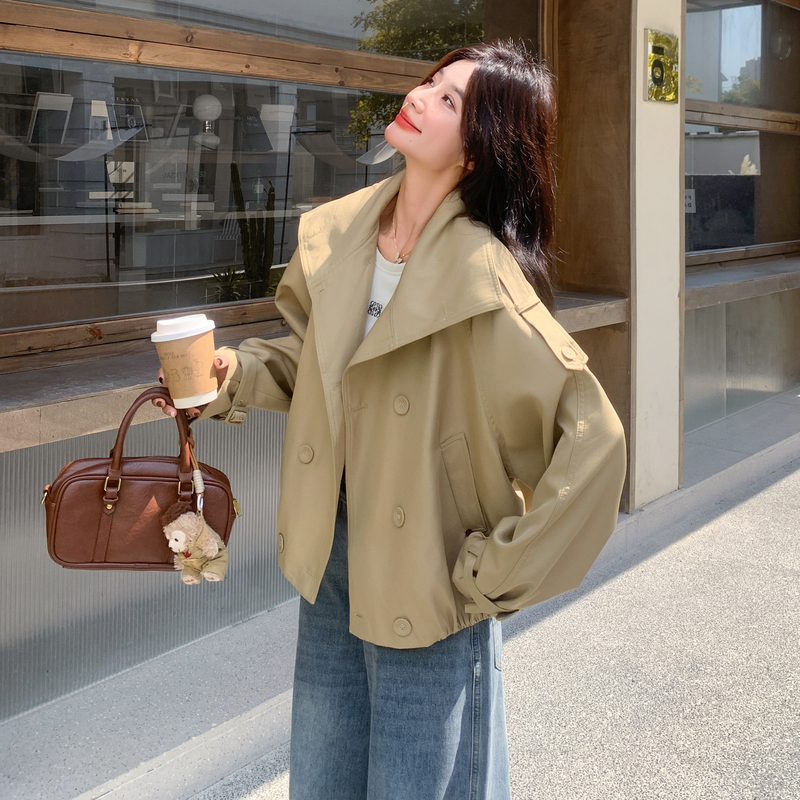 卡其色双排扣短款风衣外套女2025秋季韩版宽松独特漂亮小个子大衣,女装风衣,2D013