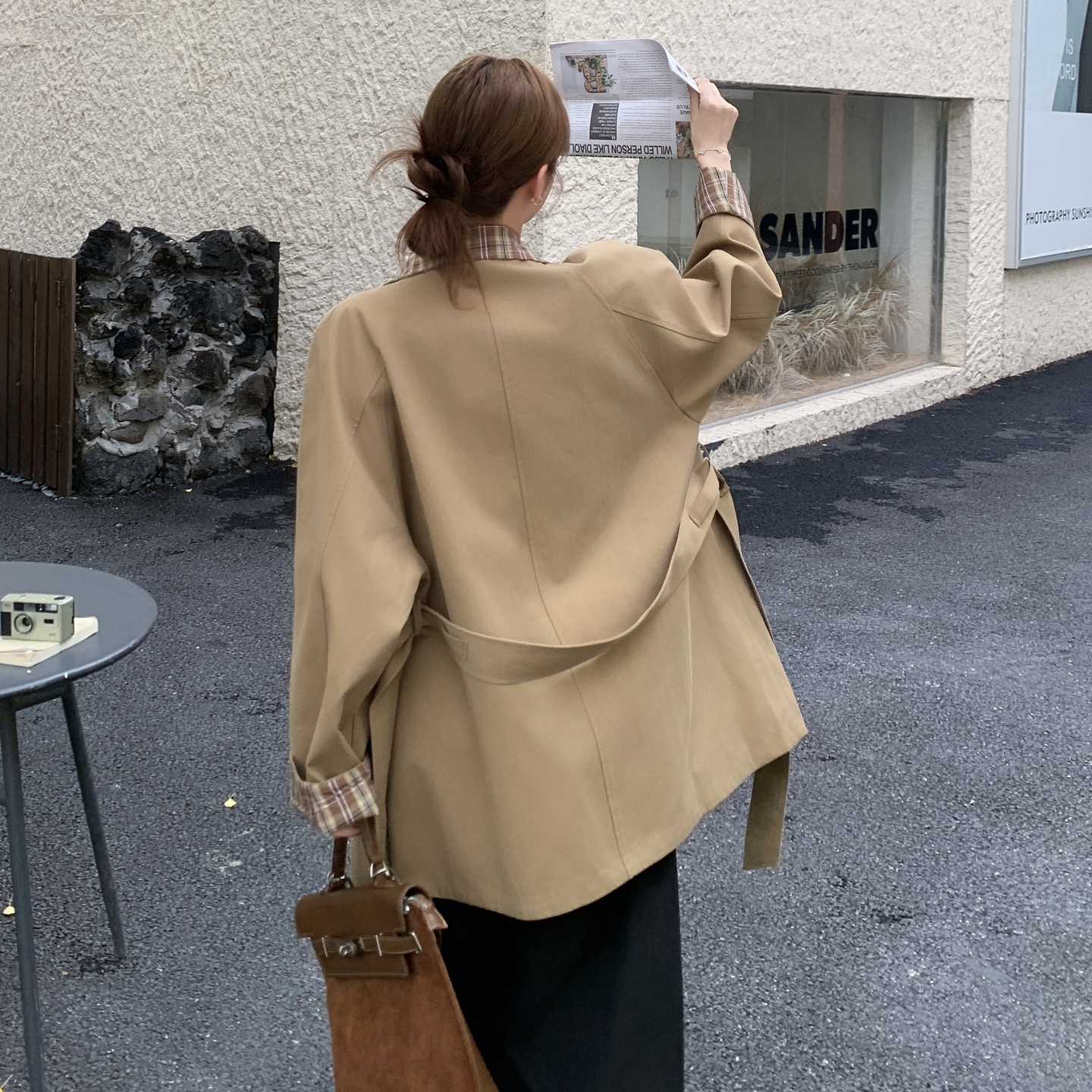减龄复古格纹拼接咖色风衣外套女春秋2025新款显瘦巨好看流行大衣,女装风衣,2C012