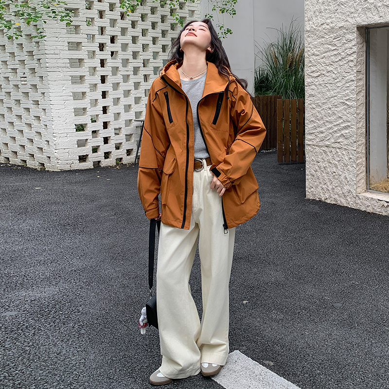 橘色工装风连帽上衣女2025年秋季新款韩版宽松时尚保暖冲锋衣外套图片