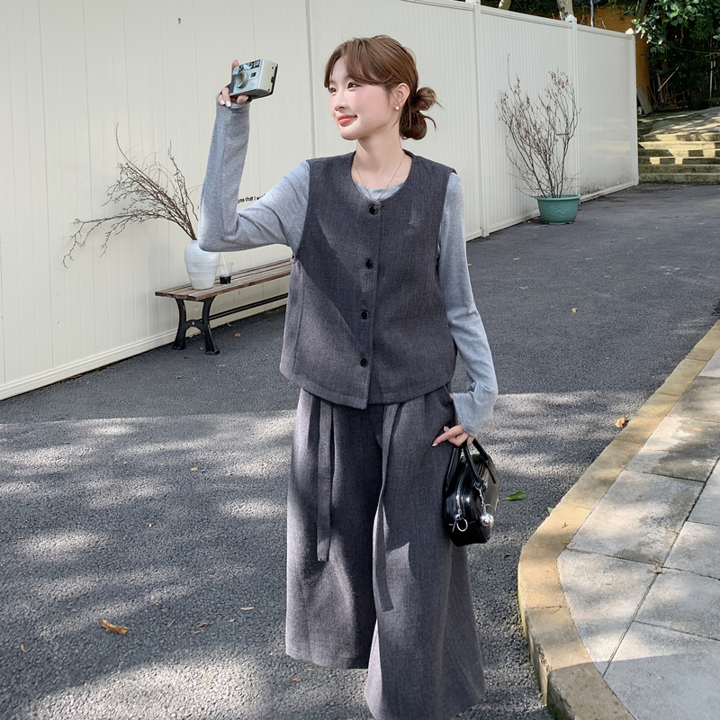 新款主推羊毛呢三件套2620-P185-K268,女装套装/套裙,2C129