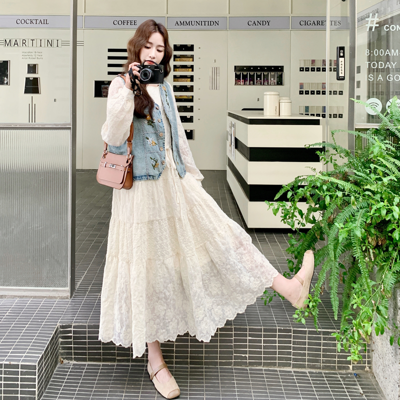 森系文艺蕾丝提花连衣裙两件套女2025秋季日系氛围感牛仔马甲套装图片