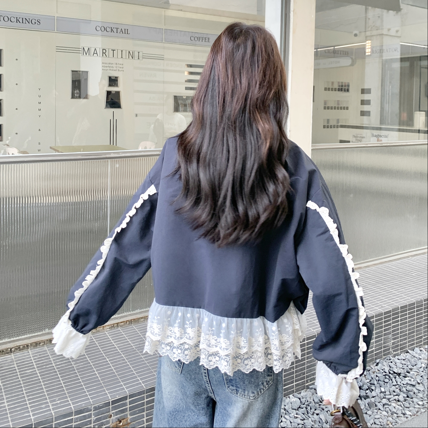 秋款蕾丝花边下摆拼接棒球服领短外套2C050-1293-P165-K258,女装短外套,2C050