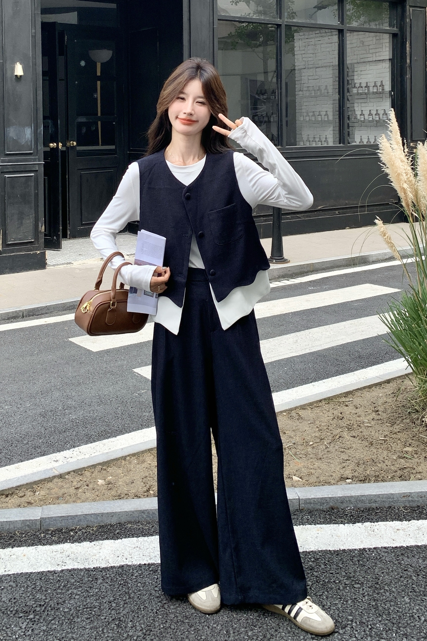 盐系气质撞色拼接马甲阔腿裤套装三件套女2025秋季韩系文艺减龄,女装套装/套裙,2C133