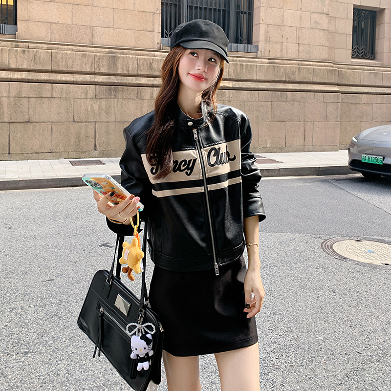 黑色美式复古街头刺绣皮衣外套女春秋超火好看高级感短机车服夹克图片