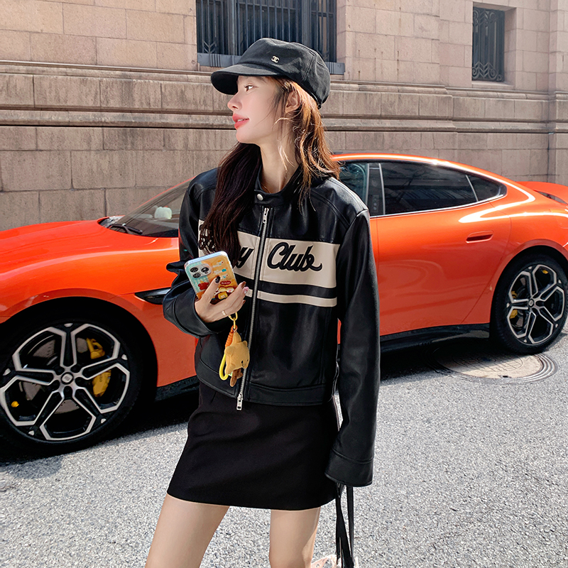 黑色美式复古街头刺绣皮衣外套女春秋超火好看高级感短机车服夹克图片