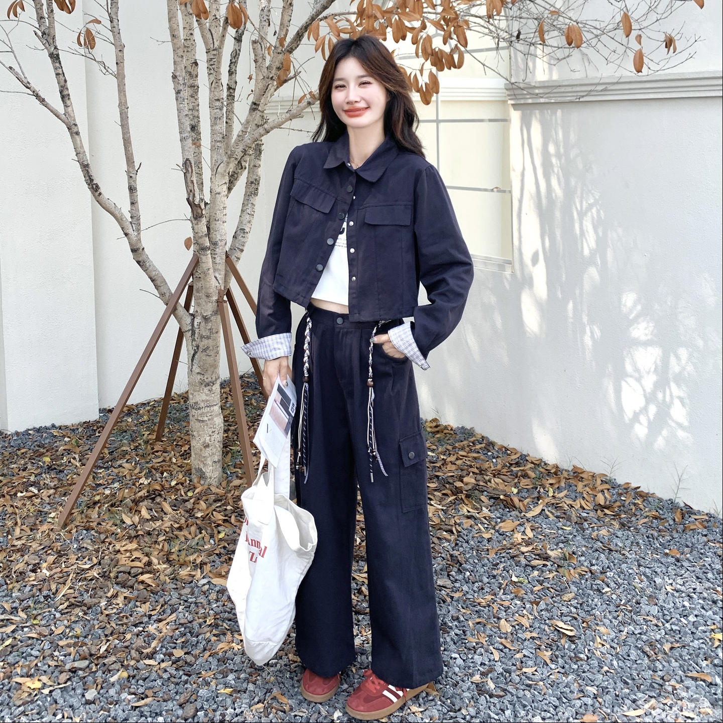 工装风牛仔外套套装女2025秋季新款显瘦气质减龄休闲阔腿裤两件套图片