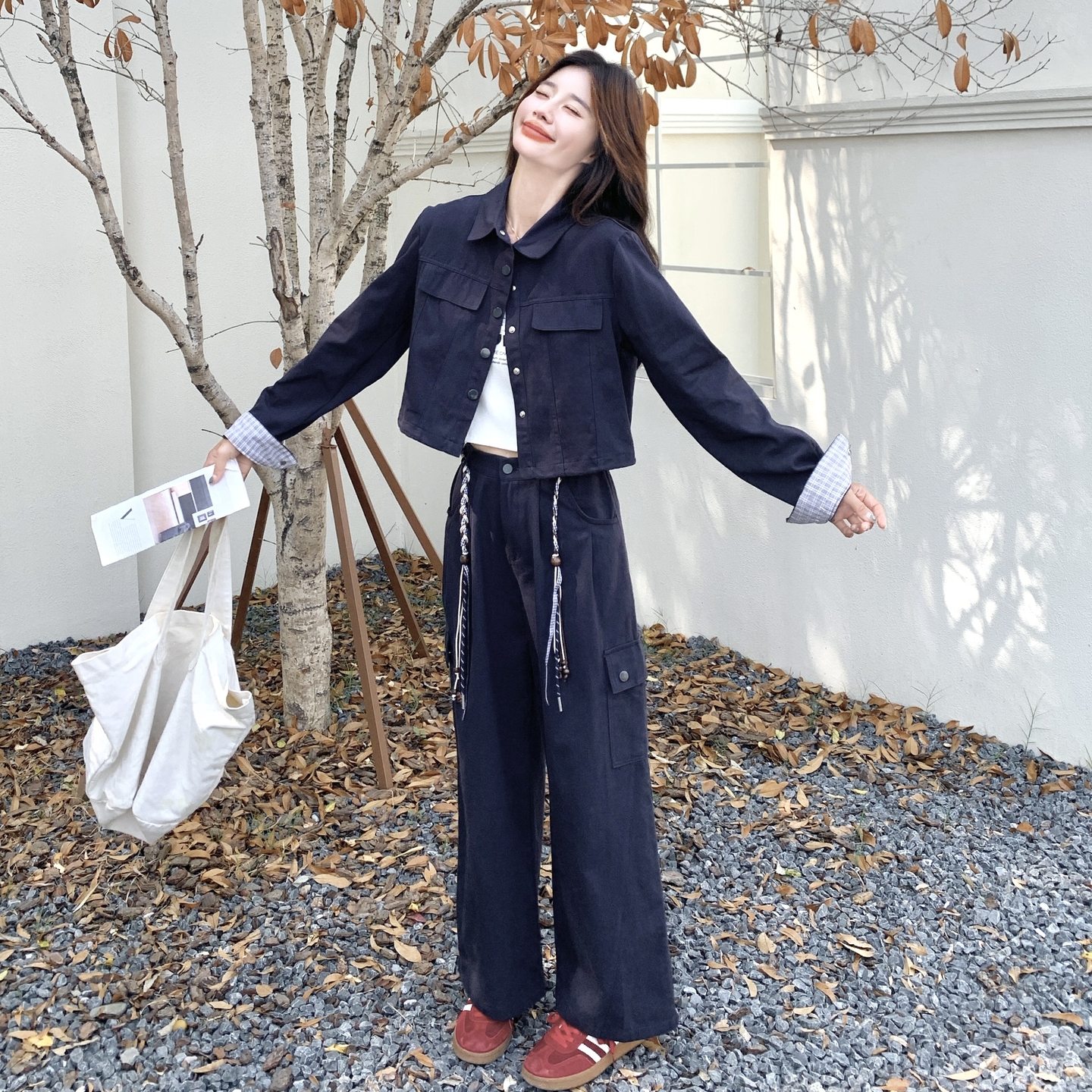 气质藏青色衬衫阔腿裤套装女春秋ootd穿搭两件套爆款高级感巨好看图片