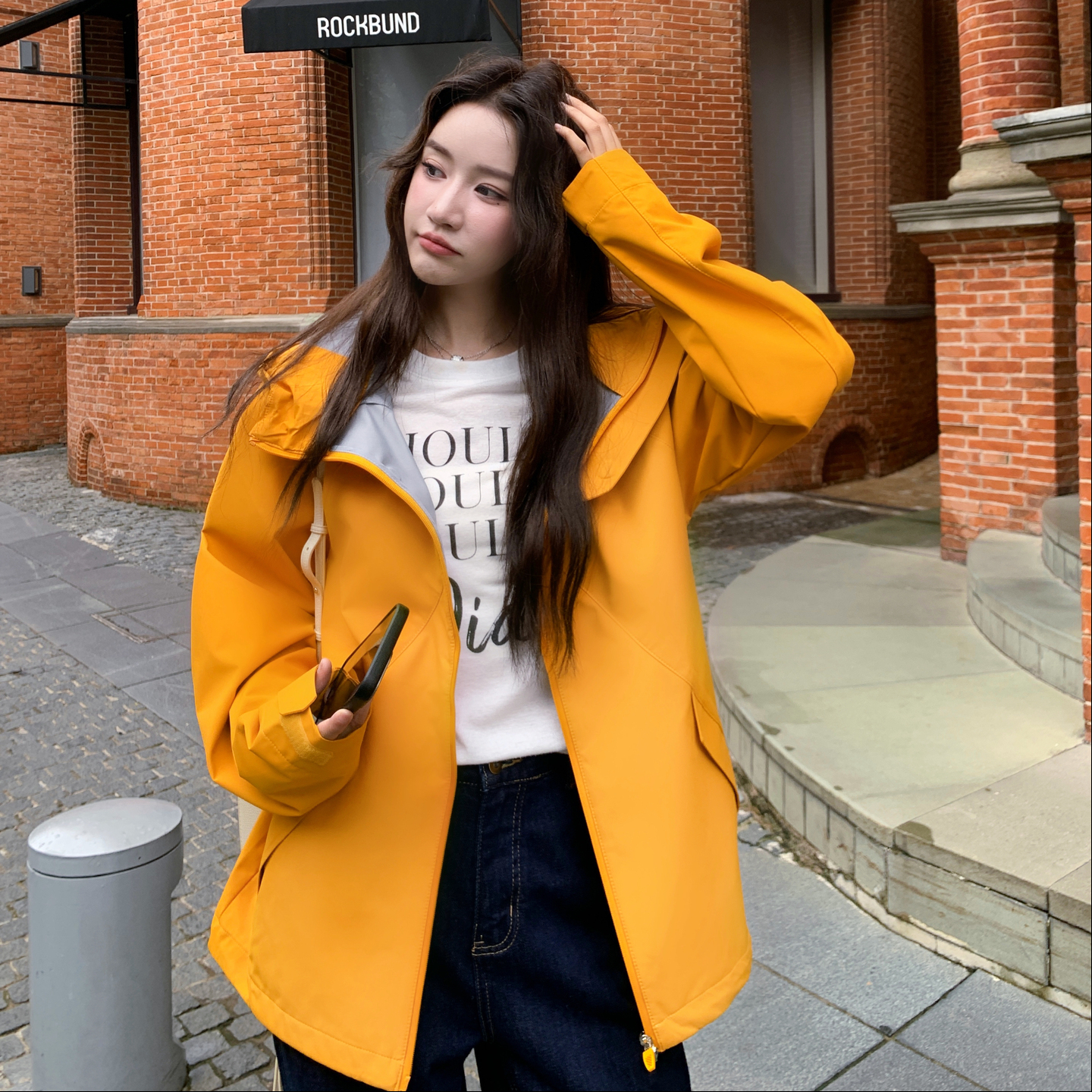 休闲工装黄色冲锋衣连帽外套女春秋2025新款小个子独特超好看上衣,女装风衣,2C028
