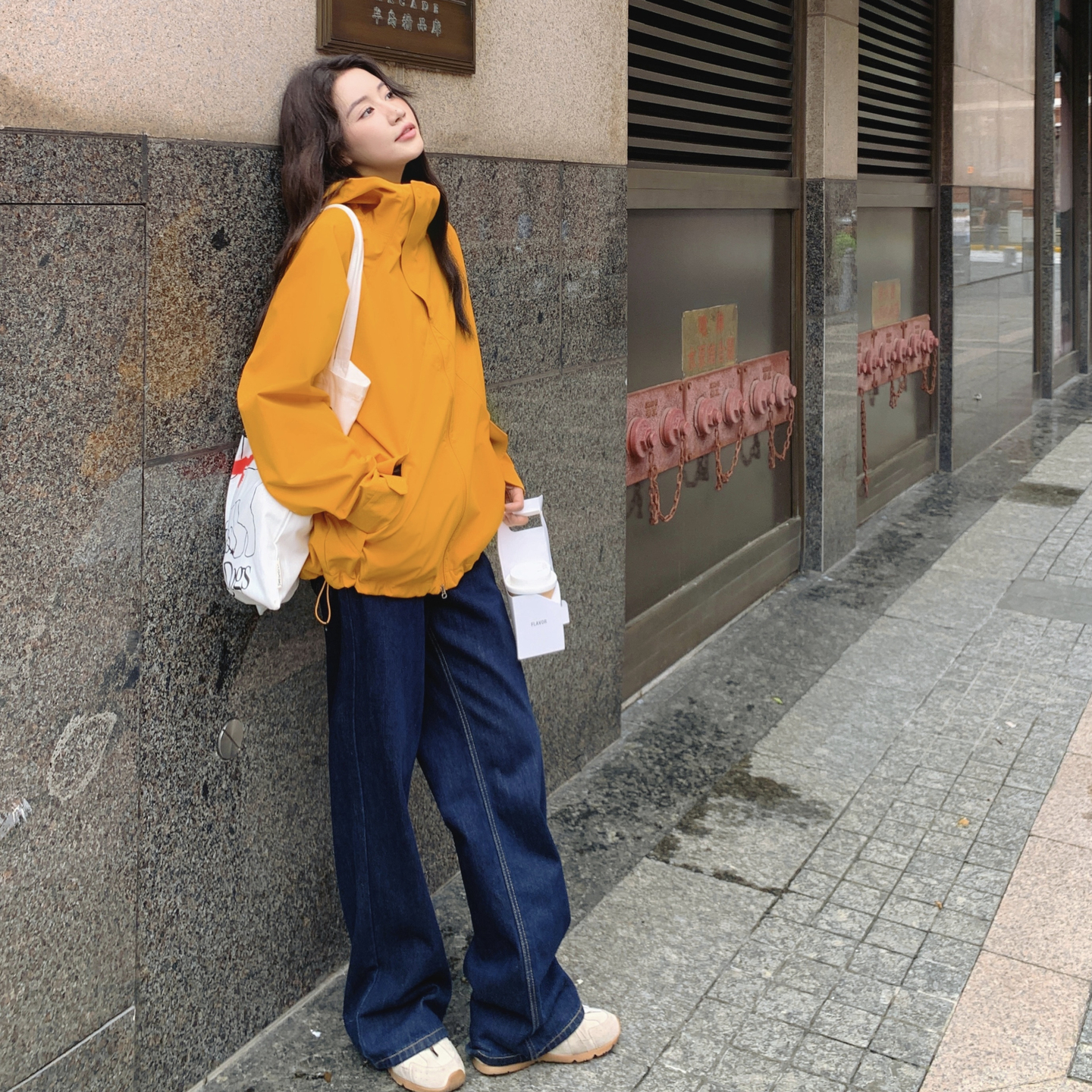 休闲工装黄色冲锋衣连帽外套女春秋2025新款小个子独特超好看上衣,女装风衣,2C028