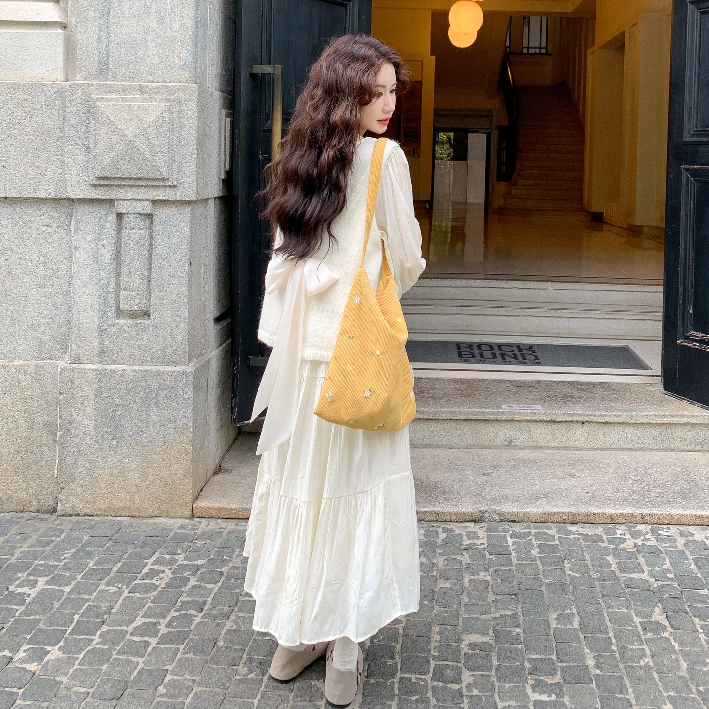 法式气质马甲连衣裙套装女春秋2025新款独特超好看显瘦长裙温柔风,女装连衣裙,2C028