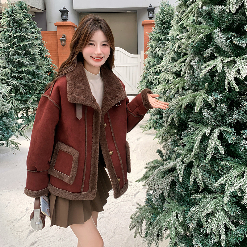 新款！冬装皮毛一体羊羔毛外套2C133-8808-P180-K268，女装短外套，2C133