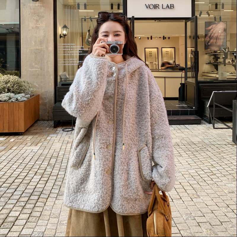 甜美甜妹皮毛一体连帽外套女2025冬季新款日系宽松百搭慵懒风外套,女装棉衣/棉服,2B188