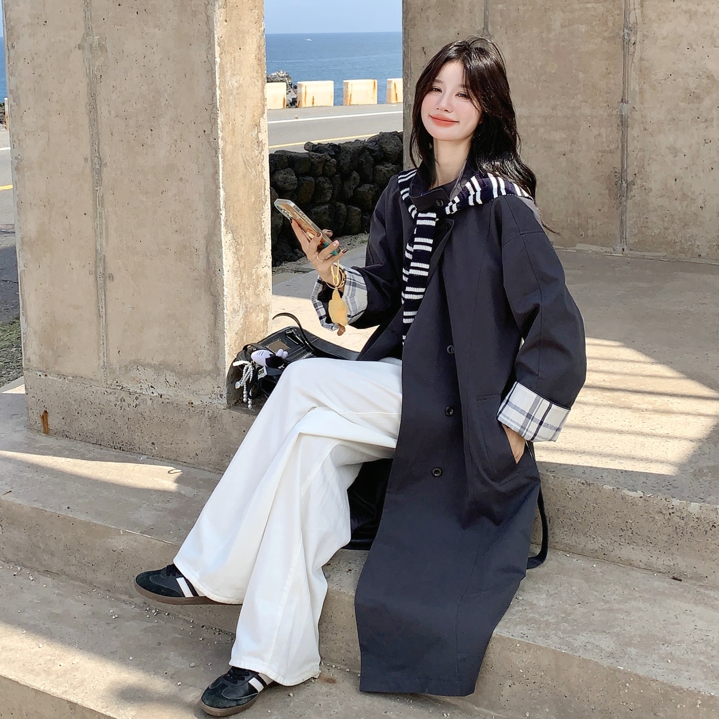 条纹披肩深灰色长款风衣外套女春秋2025新款巨好看英伦风超火大衣,女装风衣,2C307