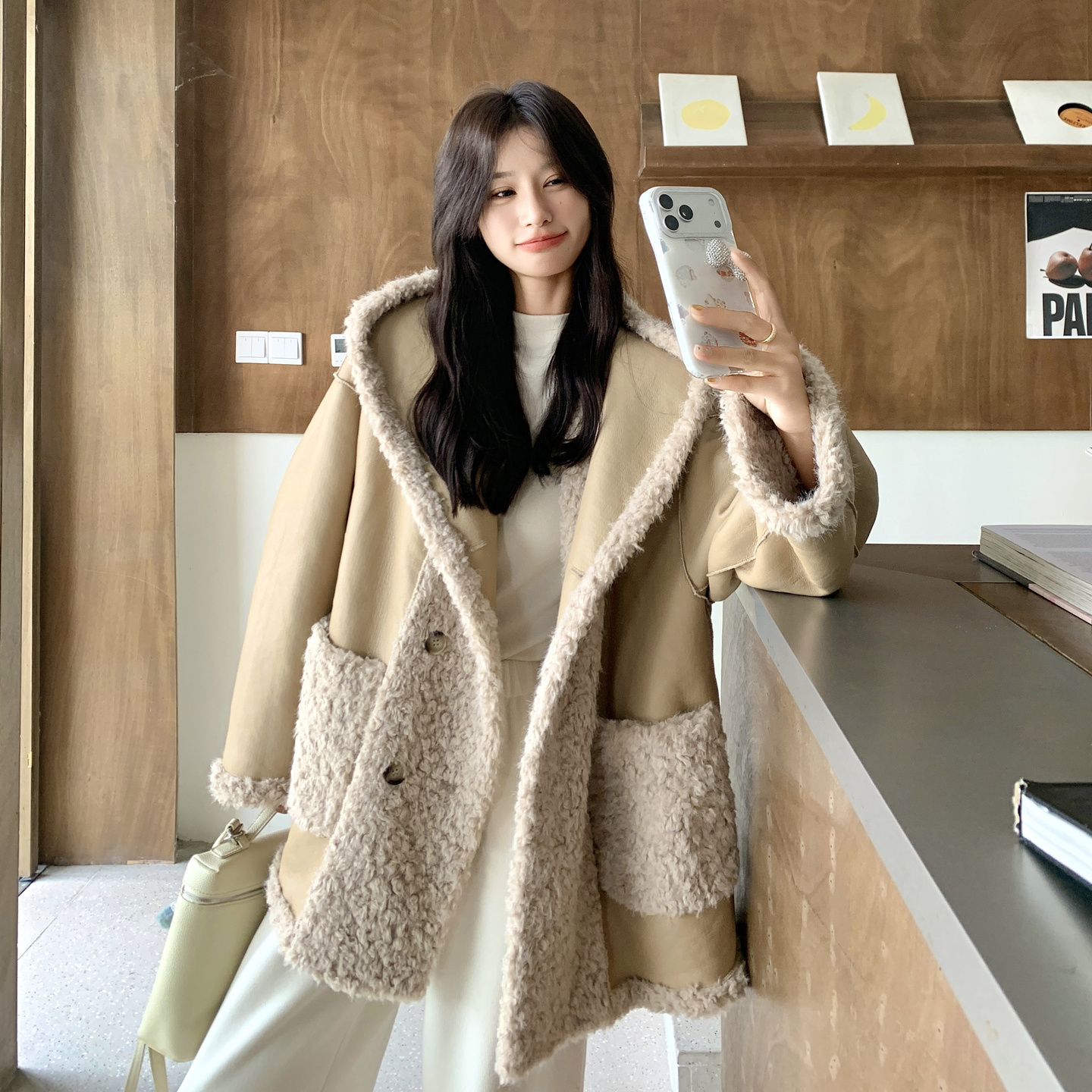 连帽两面穿皮毛一体羊羔毛外套女冬季2025新款独特超好看加厚棉服,女装短外套,2C261