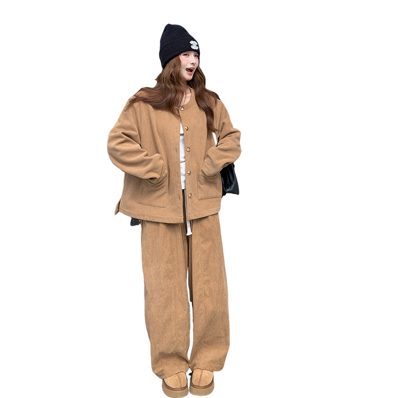 韩系穿搭工装加绒加厚摇粒绒套装女秋冬超火好看休闲阔腿裤两件套图片