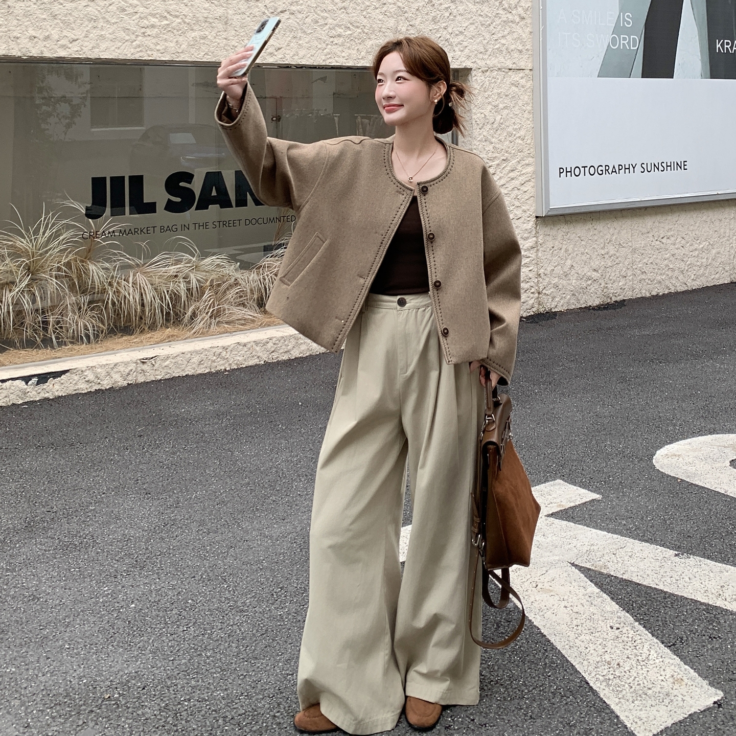 燕麦色小香风圆领毛呢外套女2025秋冬新款法式温柔风简约百搭上衣图片