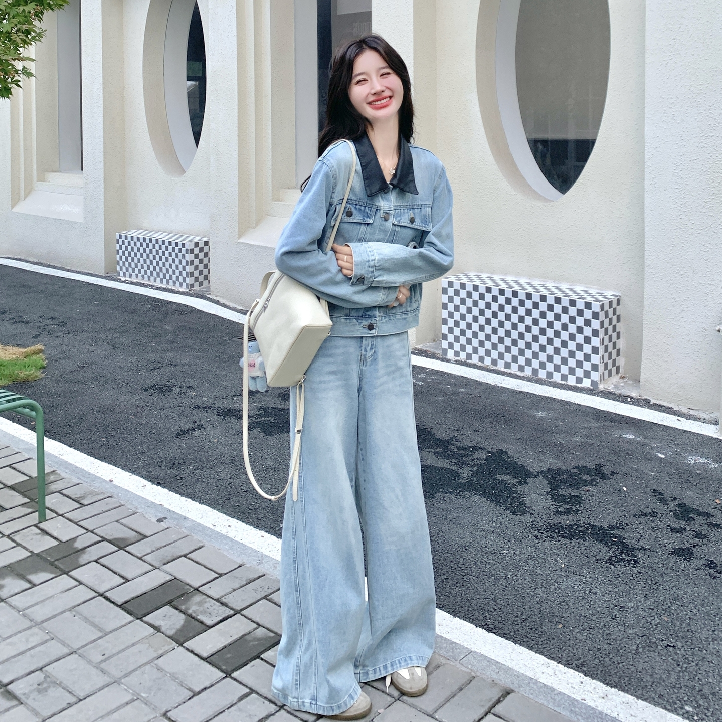 巨好看撞色翻领牛仔上衣阔腿裤套装女春秋漂亮韩系两件套流行爆款图片