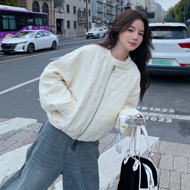 韩系chic白色羽绒棉服女秋冬超火好看高级小众棉衣棉袄轻薄短外套图片