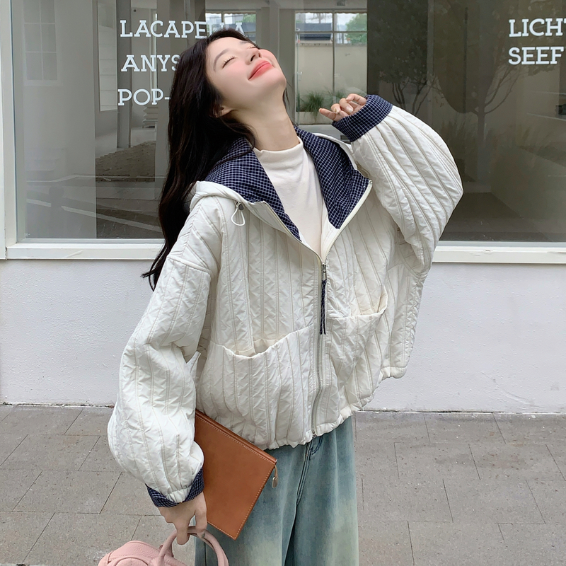 2025秋季甜美日系简约风格子拼接连帽外套女减龄学院风休闲上衣潮图片