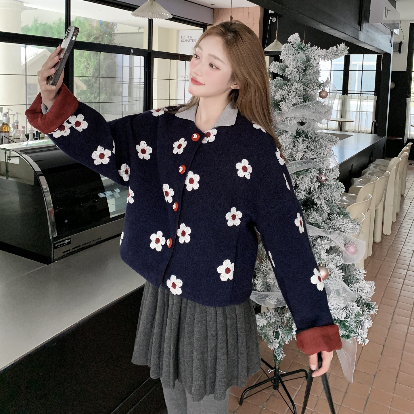刺绣碎花藏青色毛呢外套女秋冬2025新款小个子独特漂亮巨好看上衣,女装短外套,2C295